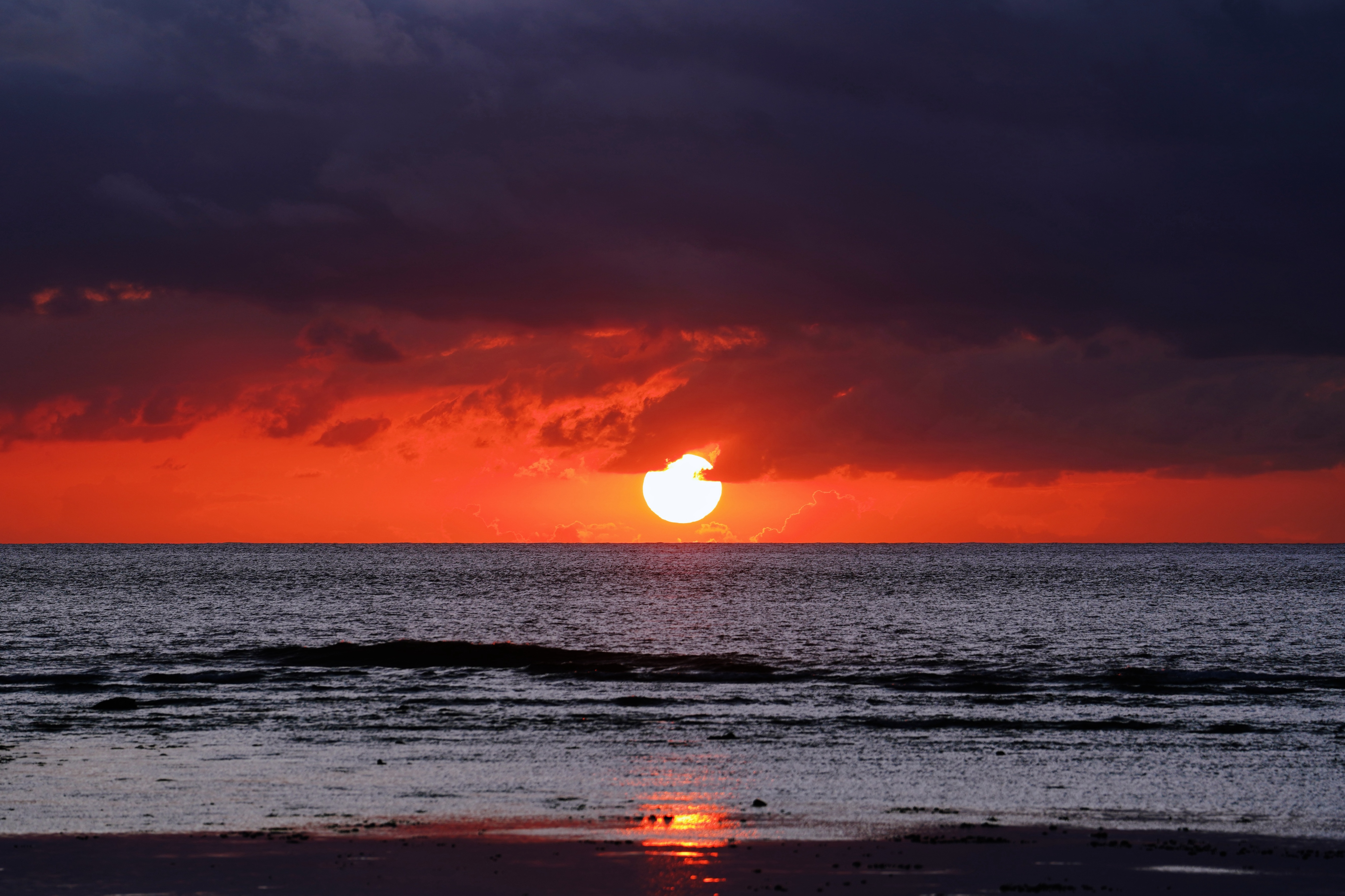 Sun setting over the Indian ocean